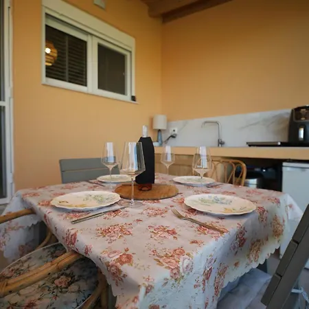 Seafront Eclectic Peaceful House With Garden * Olympiaki Akti
