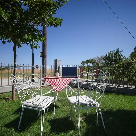 Seafront Eclectic Peaceful House With Garden Villa Olympiaki Akti